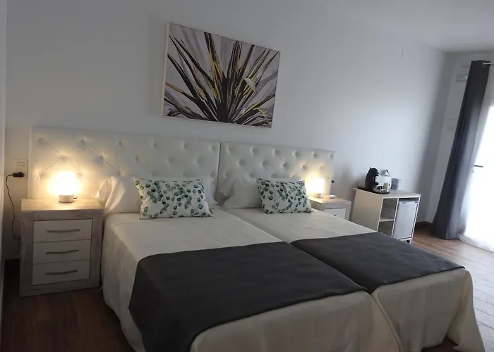 Sandra Rooms